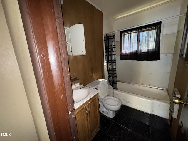 full bathroom featuring vanity, shower / bathtub combination with curtain, and toilet