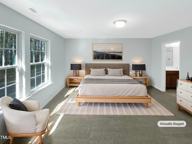 bedroom featuring carpet floors