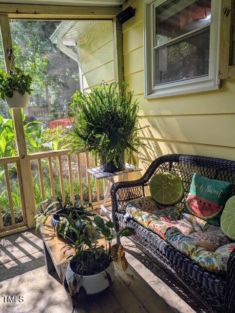 6404 Dixon Dr, Raleigh, NC 27609 - view of balcony
