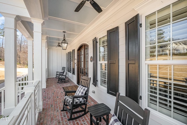 view of patio with covered porch and ceiling fan