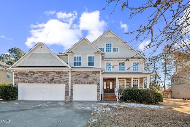 craftsman-style home with a porch