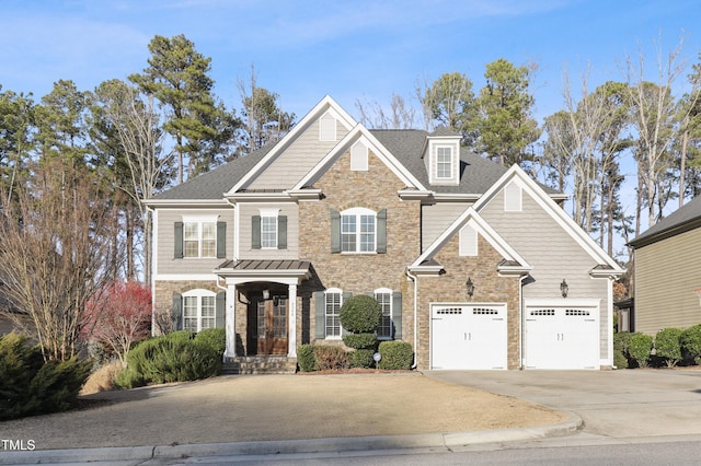 view of front facade featuring a garage