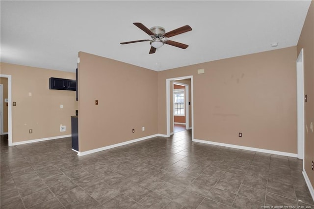 empty room with ceiling fan