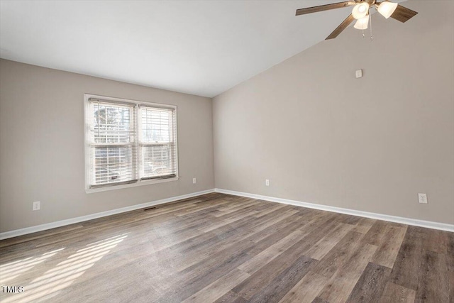 unfurnished room featuring ceiling fan and wood-type flooring