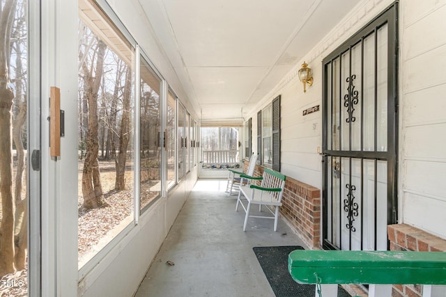 view of sunroom / solarium