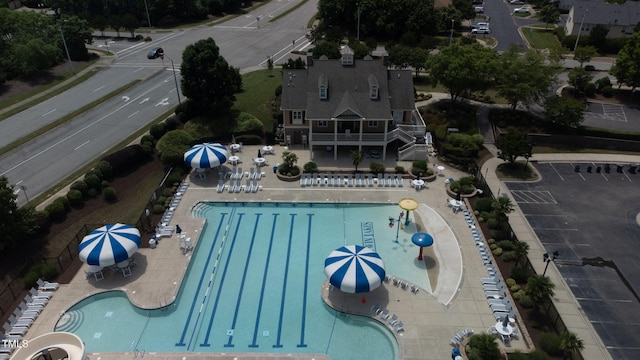 532 Front Ridge Dr, Cary, NC 27519 - community pool with a patio