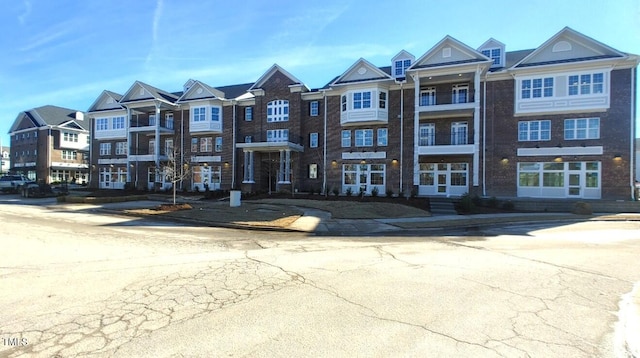 1400 Gathering Park Cir Unit 204, Cary NC, 27519, 3 bedrooms, 2.5 baths condo for sale