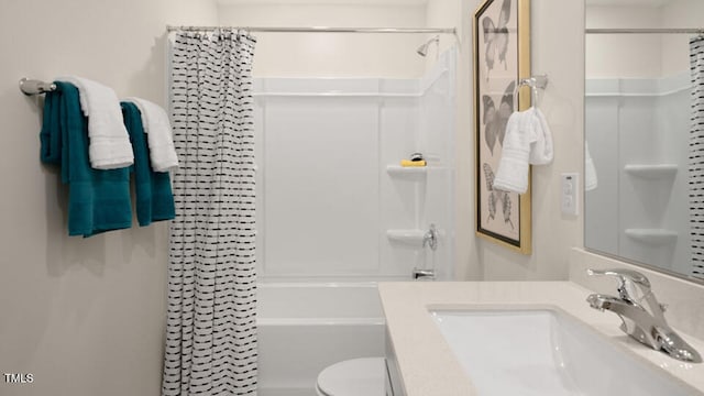 full bathroom featuring vanity, toilet, and shower / tub combo with curtain