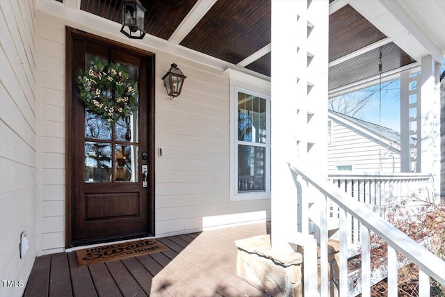 property entrance with a porch