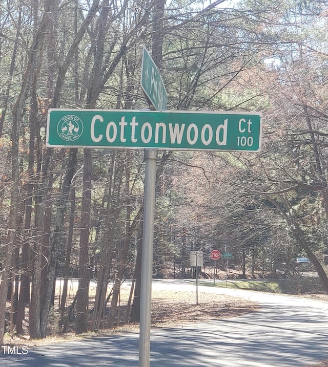 Listing photo 3 for 0 Cottonwood Ct, Chapel Hill NC 27514