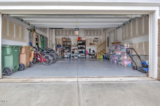 208 Cecelia Ct, Cary, NC 27519 - view of garage