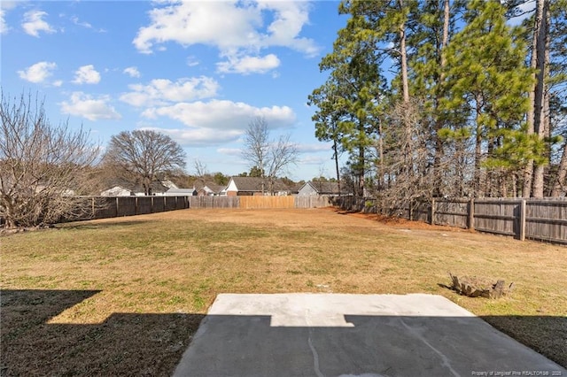 view of yard with a patio