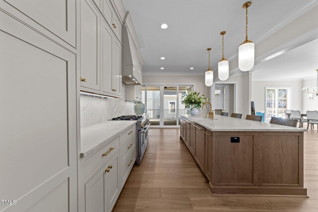 2623 Marchmont St, Raleigh, NC 27608