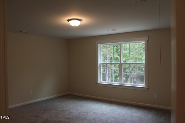empty room with carpet