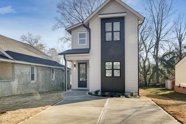 view of front of house