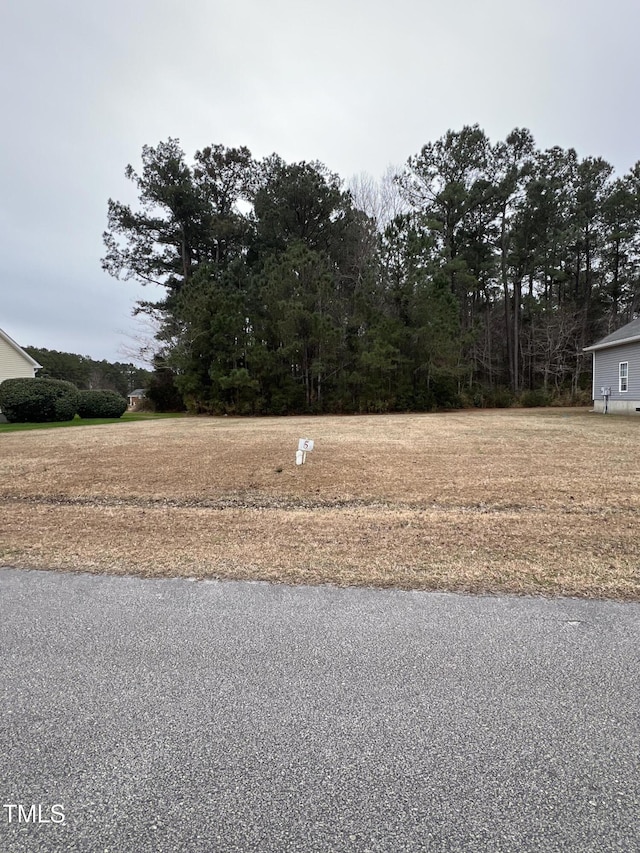 Listing photo 3 for 107 Madison Bay Dr, Beaufort NC 28516