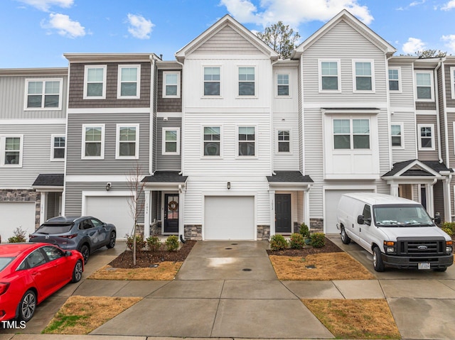 1052 Shoreside Dr, Durham NC, 27713, 3 bedrooms, 3.5 baths townhouse for sale