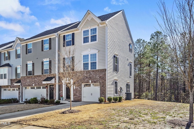 214 Amber Acorn Ave, Raleigh NC, 27603, 3 bedrooms, 2.5 baths townhouse for sale