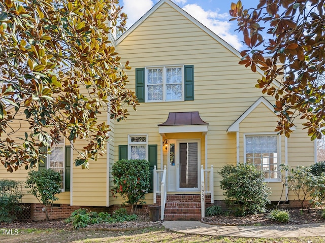 view of front of house featuring crawl space