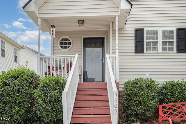 view of property entrance