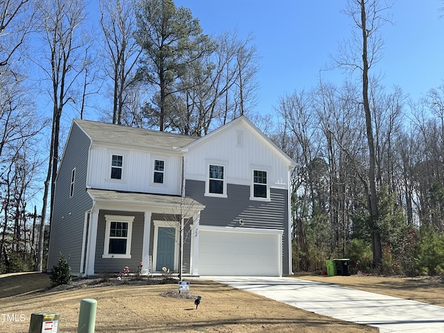 view of front facade featuring a garage