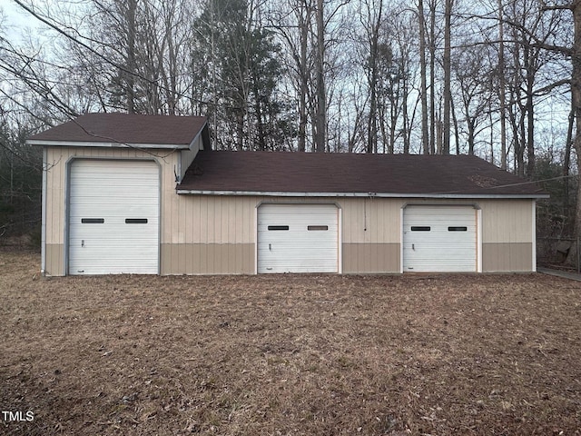 view of detached garage