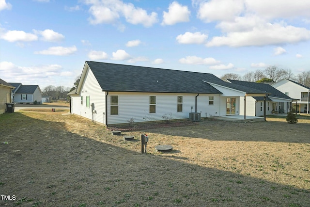 exterior space featuring a patio area and a front yard