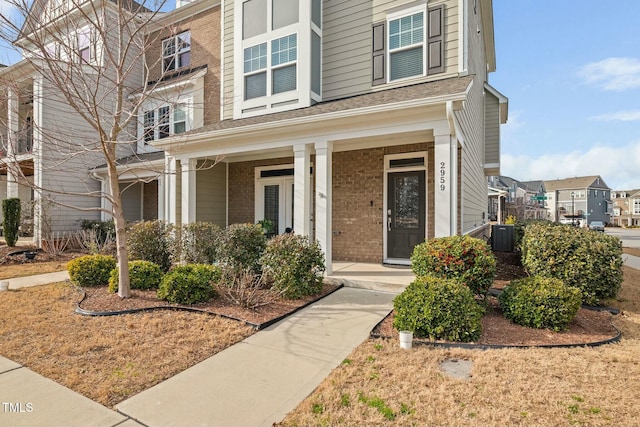 view of front of home featuring a porch