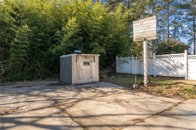 view of outdoor structure