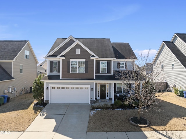 view of front facade with driveway and a garage