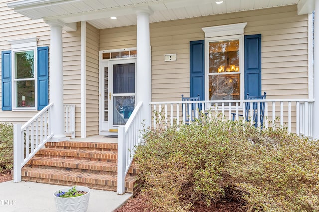 entrance to property with covered porch