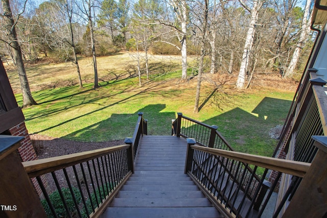 exterior space featuring a lawn