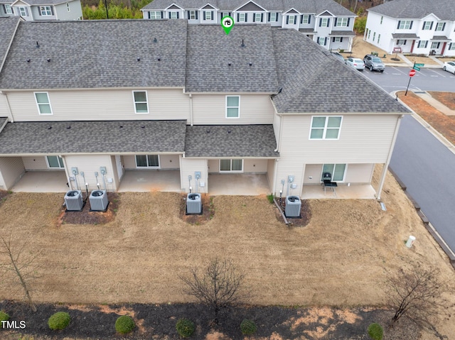 birds eye view of property featuring a residential view