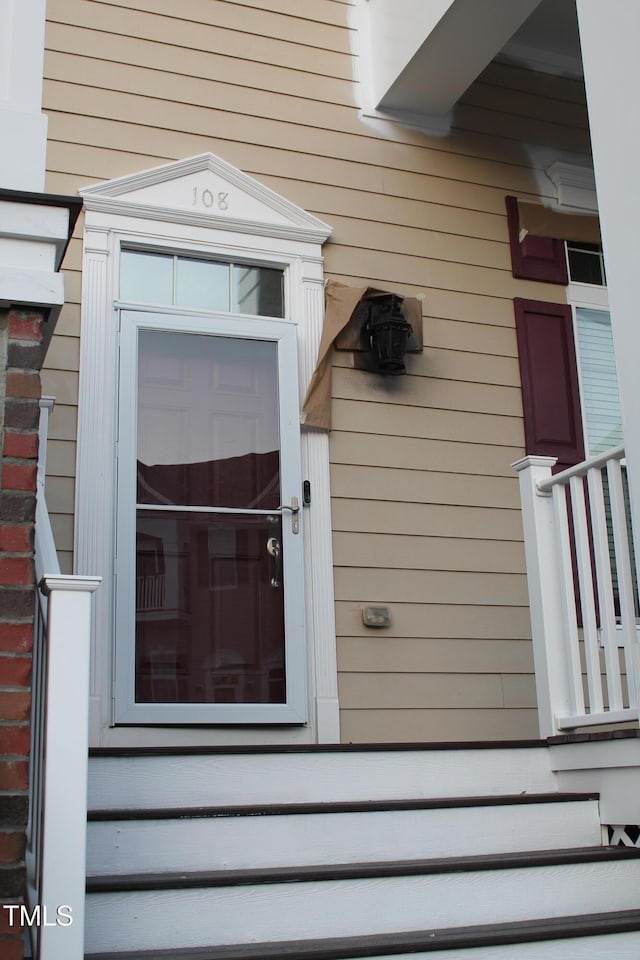 view of entrance to property