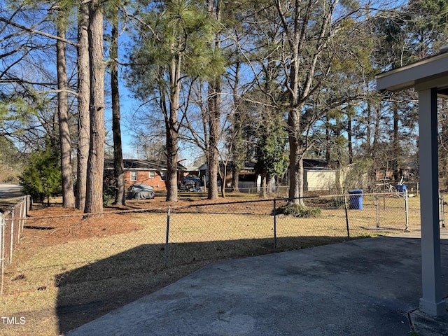 view of yard featuring fence