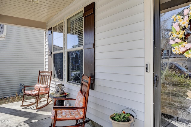 view of patio featuring covered porch