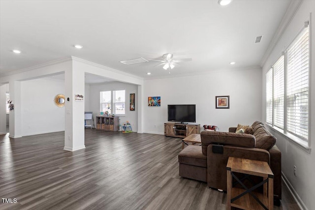 living area with ceiling fan, recessed lighting, dark wood-style flooring, baseboards, and crown molding