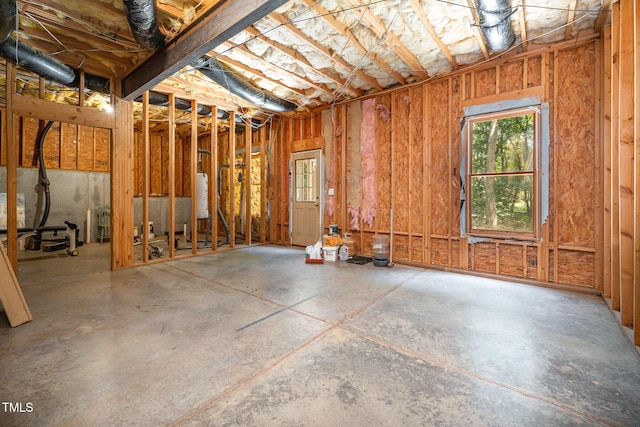 155 Georgetown Woods Dr, Youngsville, NC 27596 - basement with water heater