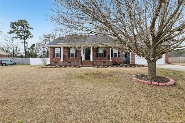 Listing photo 2 for 603 Louisiana Dr, Raeford NC 28376