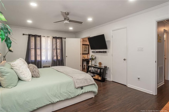 bedroom with visible vents, baseboards, dark wood-style floors, crown molding, and recessed lighting