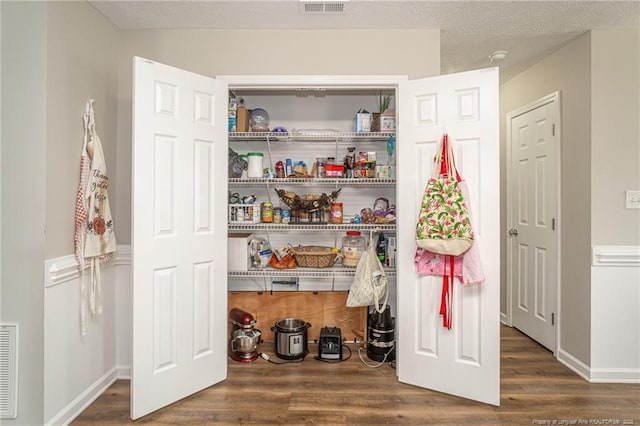 pantry with visible vents