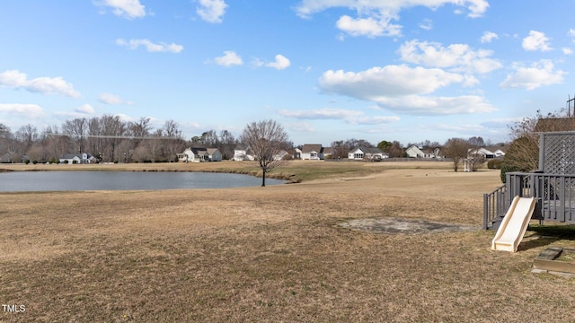 view of yard featuring a water view