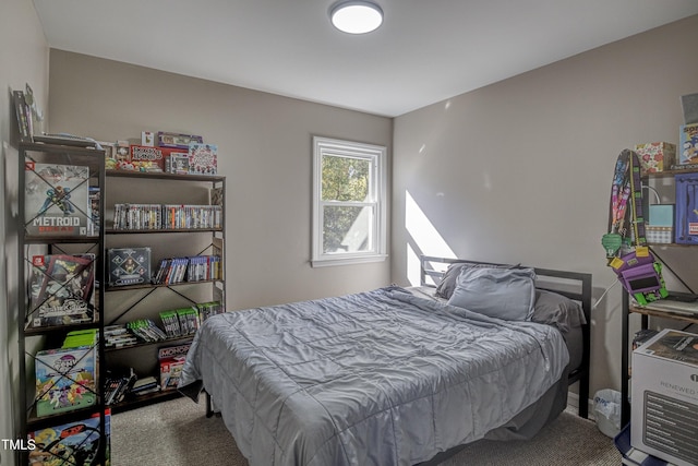 bedroom with carpet flooring