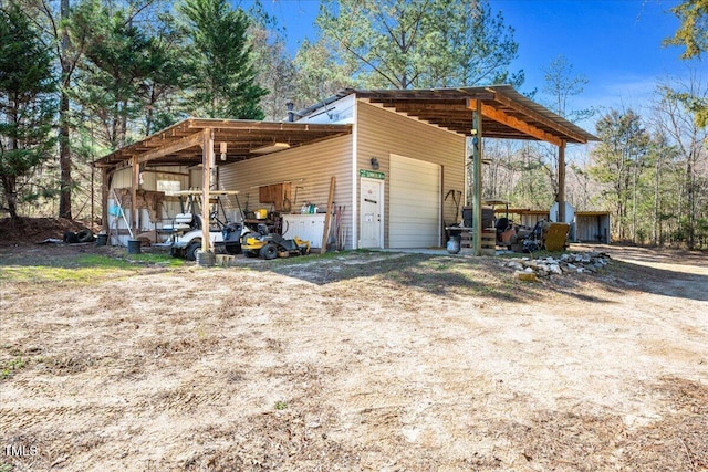 exterior space featuring driveway