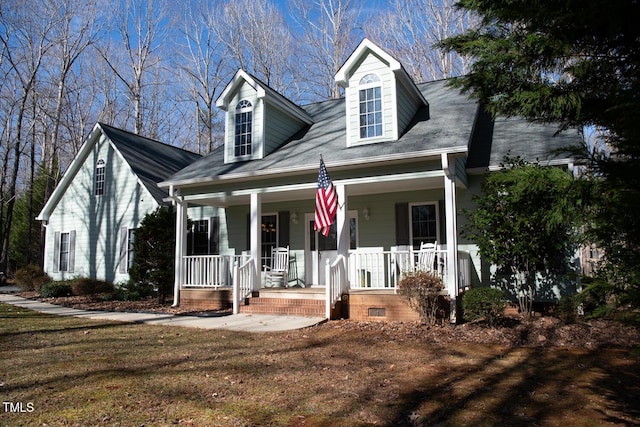 cape cod home featuring a porch and crawl space