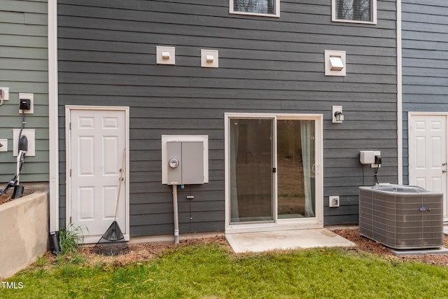 entrance to property with cooling unit