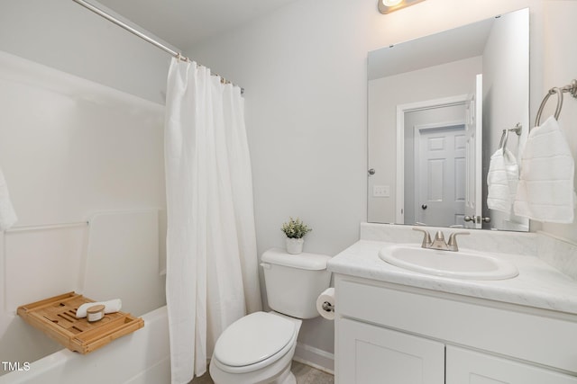 bathroom with toilet, shower / bath combo with shower curtain, and vanity