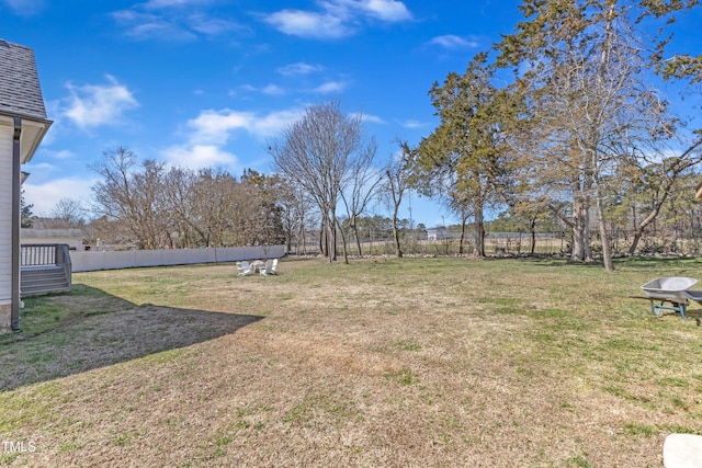 view of yard featuring fence