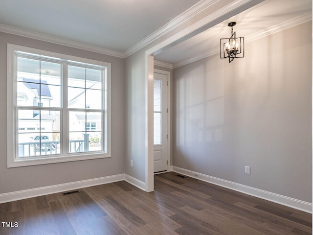 interior space with dark wood finished floors, visible vents, ornamental molding, a chandelier, and baseboards