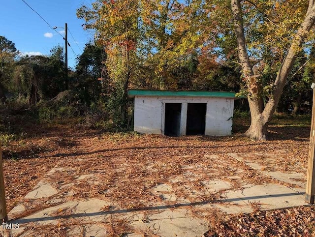 215 Jasper St, Fayetteville, NC 28301 - view of shed